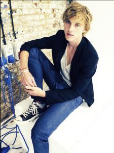 tom-felton-tom-felton-7888855-539-720[1].jpg